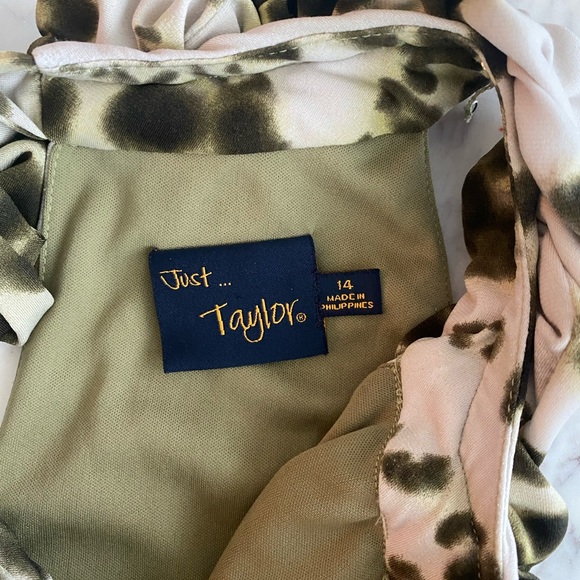 Just Taylor dress , fall print green / cream - Picture 4 of 4